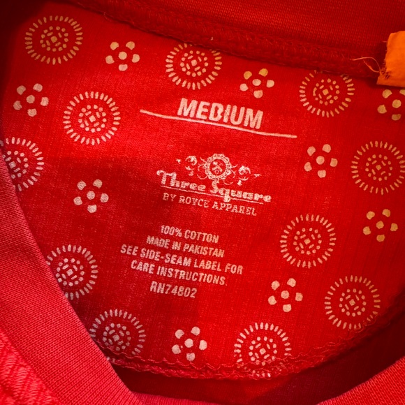 Red Women’s Georgia Comfy Cord Vintage crewneck, Medium - Picture 4 of 7